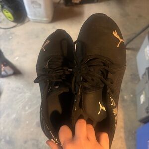 Puma shoes size 7.5 women’s